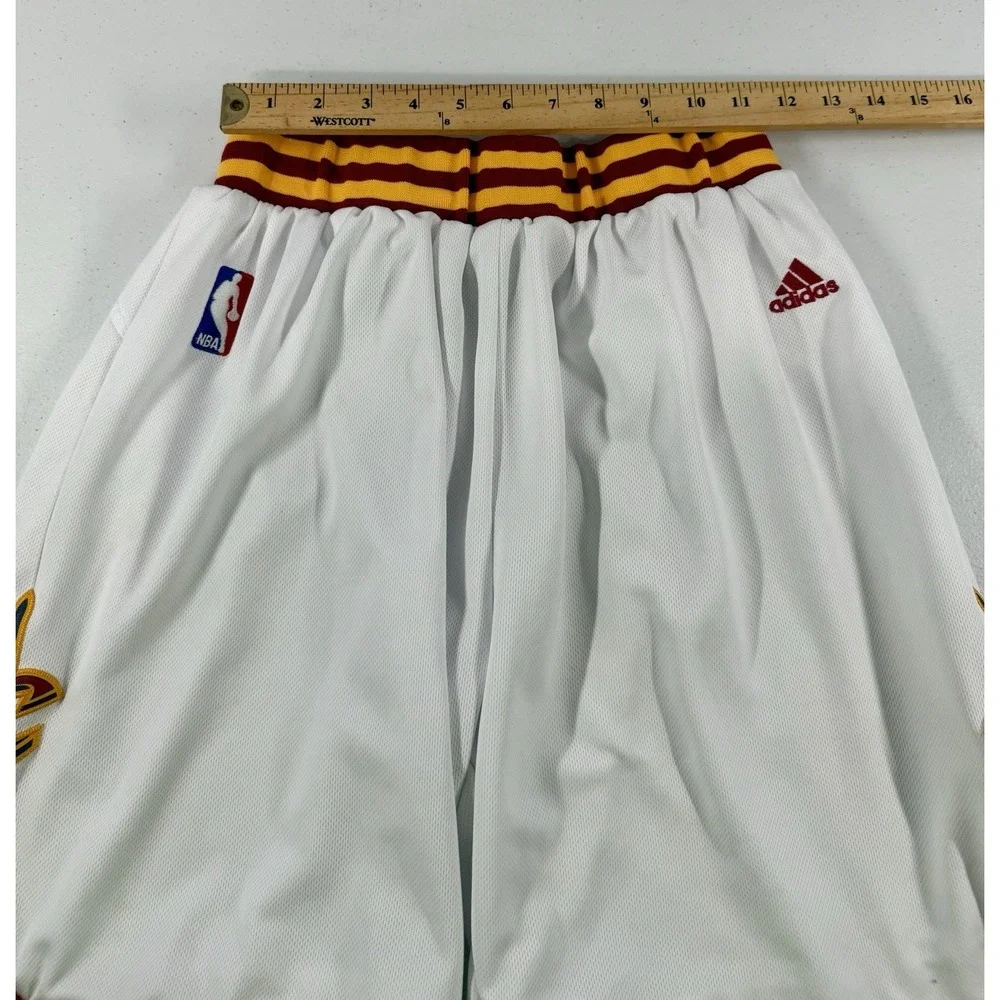 Cleveland Cavaliers NBA Adidas 2010-11 Authentic Game Shorts Size L Large White
